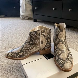 Dolce Vita Tavin Snake Print Bootie